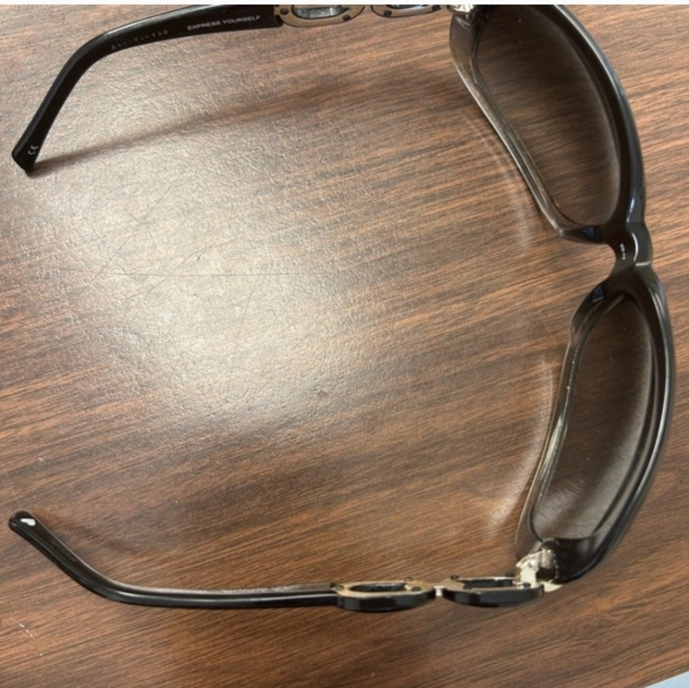 Brighton Black Women's Sunglasses W/Metal Case - Picture 3 of 7
